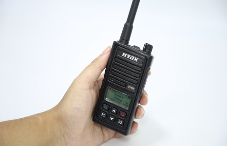 D1000 5W UHF長距離デジタルラジオ
    